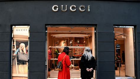 gucci replicates australia